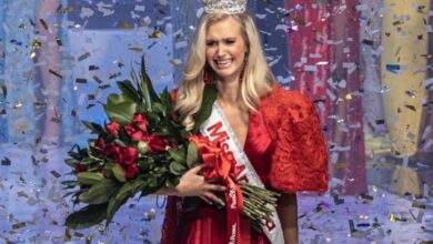 Air Force Pilot Makes History Winning Beauty Pageant