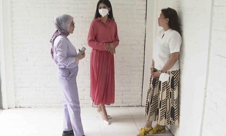 Miss Universe Indonesia contestants shock the nation as they speak out on accounts of ‘body checks’ Miss Universe Indonesia contestants shock the nation as they speak out on accounts of ‘body checks’