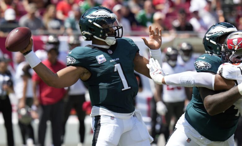 Eagles return from bye needing a win against struggling Browns Eagles return from bye needing a win against struggling Browns
