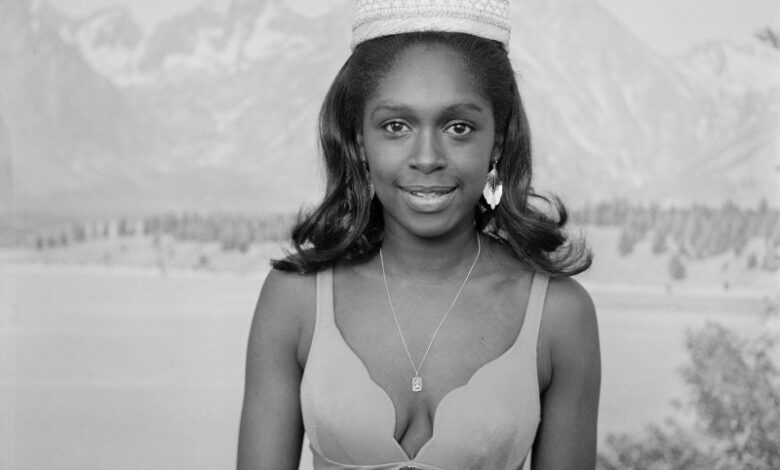 Miss Black and Beautiful: Raphael Albert’s photographs of black British beauty pageants Miss Black and Beautiful: Raphael Albert’s photographs of black British beauty pageants