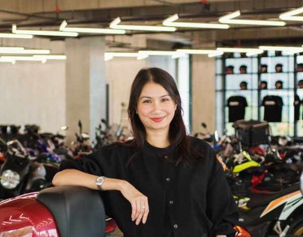From beauty pageant to iMotorbike co-founder, how Sharmeen Looi fended her way to success From beauty pageant to iMotorbike co-founder, how Sharmeen Looi fended her way to success