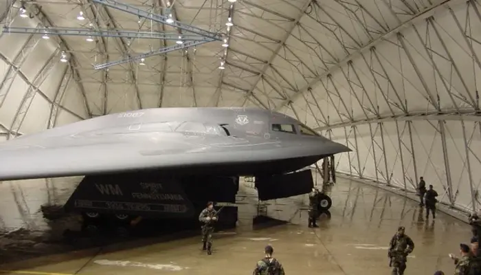 What if B-2 Bomber gets caught in enemy airspace? This is how it can defend itself...