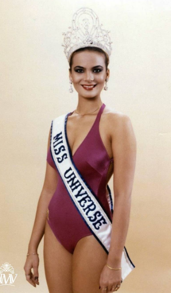 Maritza Sayalero (Venezuela, 1979)